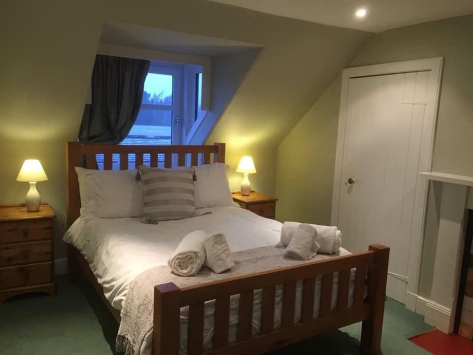 The Cottage Aberlour Bagian luar foto